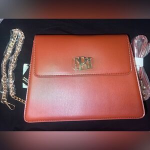 Elegant Leather Purse